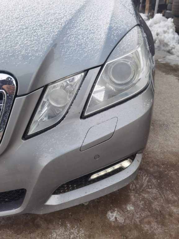 Far stanga bixenon adaptiv Mercedes E220 cdi w212