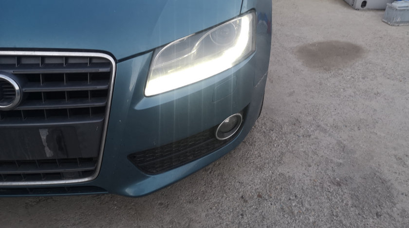 Far stanga bixenon Audi A5 Coupe 2.7 TDI