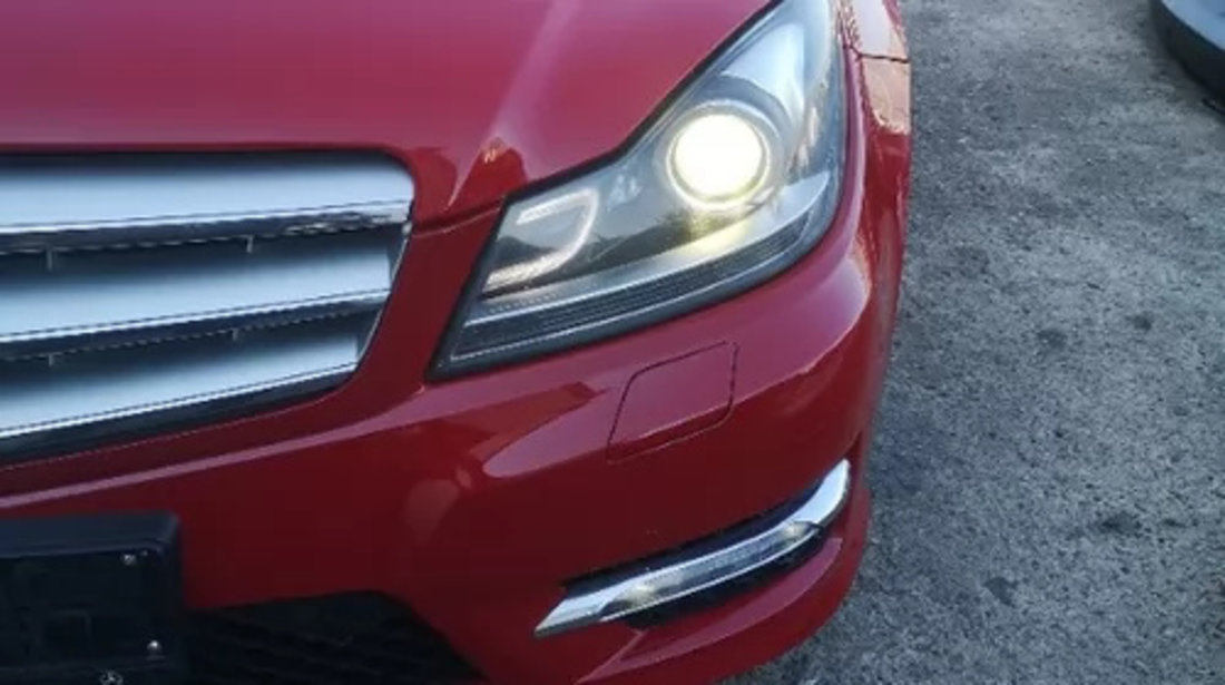 Far stanga bixenon led Mercedes c class w204 facelift