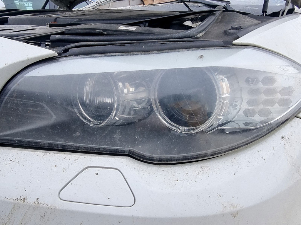Far stanga Bmw 5 (F10) [Fabr 2011-2016] 7203251 2.0 N47D20 160KW / 218CP