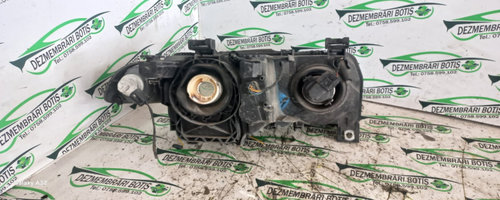 Far stanga BMW Seria 3 E46 [1997 - 2003] Compact hatchback 318ti MT (143 hp)