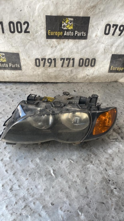 Far stanga BMW seria 3 E46 an 2001 cod 0301177201