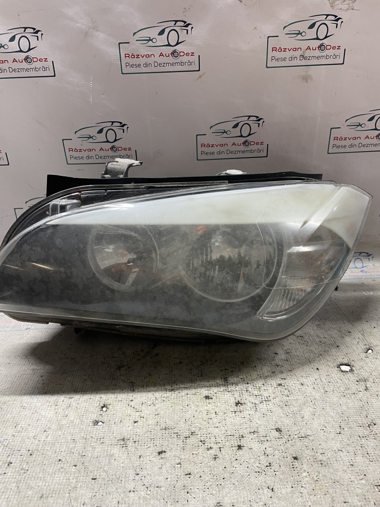 Far stanga BMW X1 2012, 8909350405