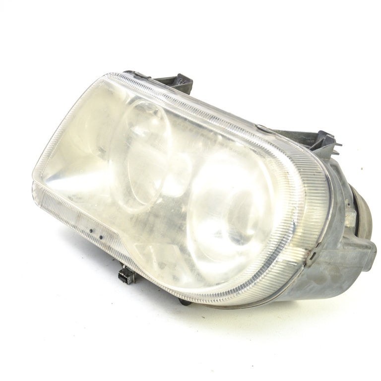 Far Stanga Chrysler 300 C 2010 > Xenon 04855761Ag