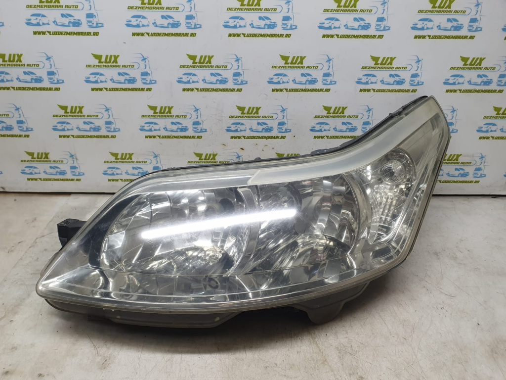 Far stanga Citroen C4 [2004 - 2008] 1.4 benzina KFU