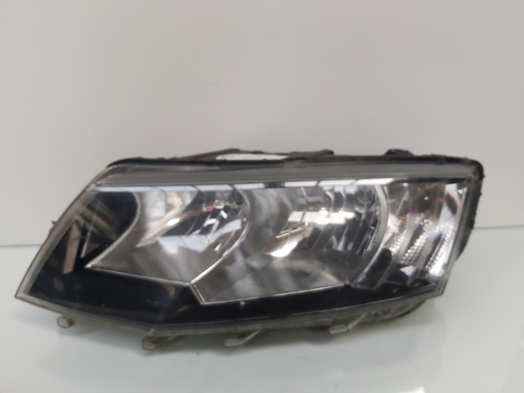Far stanga, cod 5E2941015, Skoda Octavia 3 (5E3), volan pe dreapta (id:694774)
