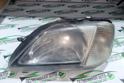 Far stanga COMPLET Dacia Logan [2004 - 2008] Sedan 1.6 MT (87 hp)
