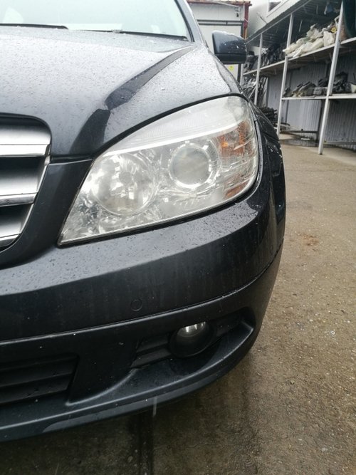 Far stanga complet fara xenon mercedes c-class w204 2007-2012