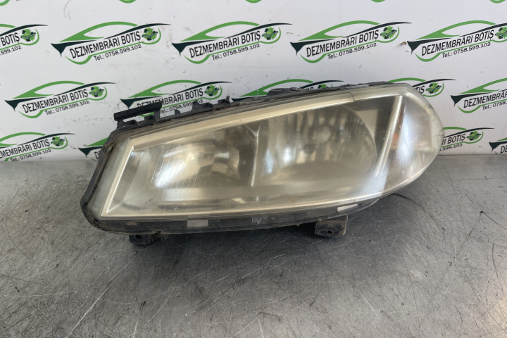 Far stanga CU DEFECT 89306993 Renault Megane 2 [2002 - 2006] Hatchback 5-usi 1.5 dCi MT (82 hp)