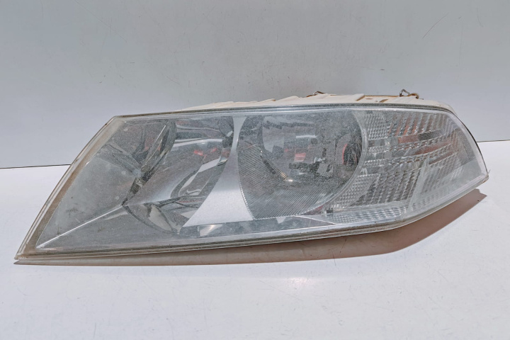 Far Stanga Cu defect E8203577 Skoda Octavia 2 [2004 - 2008]