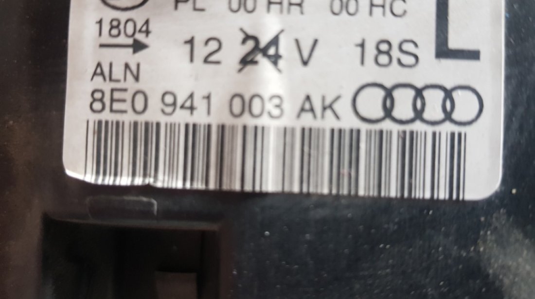 Far stanga cu halogen Audi A4 B7 8e0941003ak