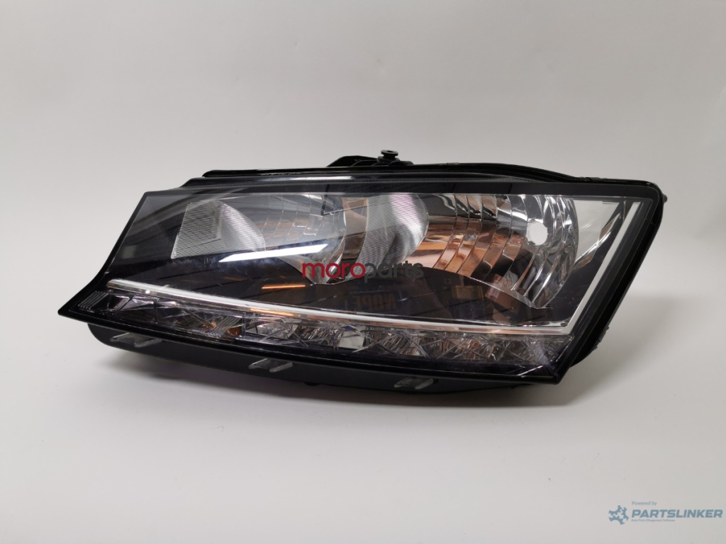 Far stanga cu led Fata VAG OEM 6V1941015D