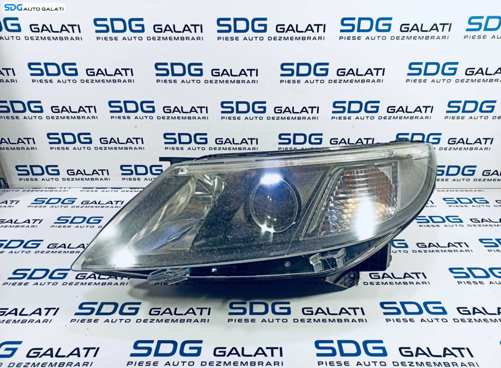Far Stanga cu Lupa FARA Xenon Saab 93 9-3 2008 - 2012 Cod P12842043 [L1563]