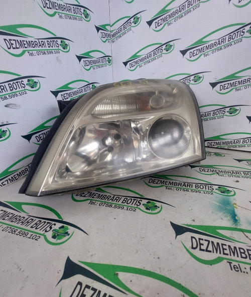Far stanga cu lupa Opel Vectra C [2002 - 2005] Sedan 4-usi 2.0 DTI MT (101 hp)