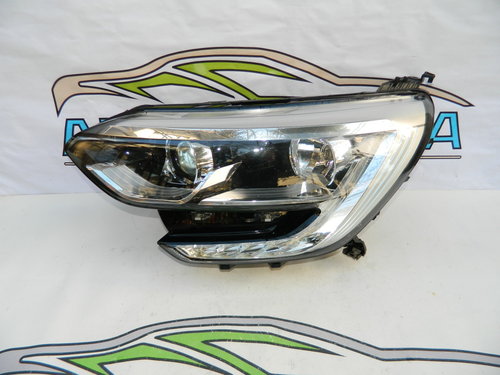 Far stanga cu lupa Renault Megane 4 cod 260606911R