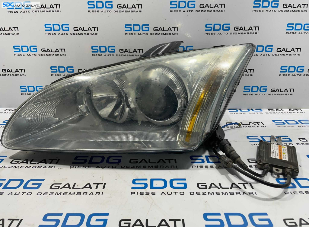 Far Stanga cu Lupa si Xenon Aftermarket EUROPA Ford Focus 2 NFL Non Facelift 2004 - 2007 [L4130]
