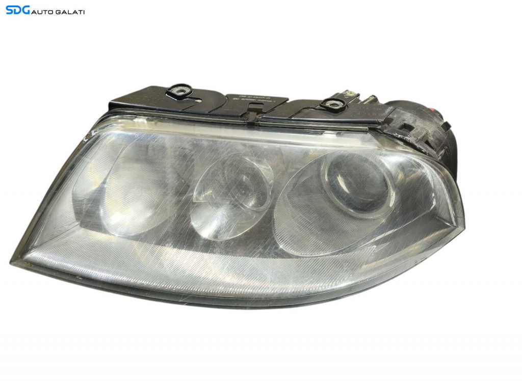 Far Stanga cu Lupa si Xenon EUROPA Volkswagen Passat B5.5 2001 - 2005 Cod 1EL008340-07 [LR1619]