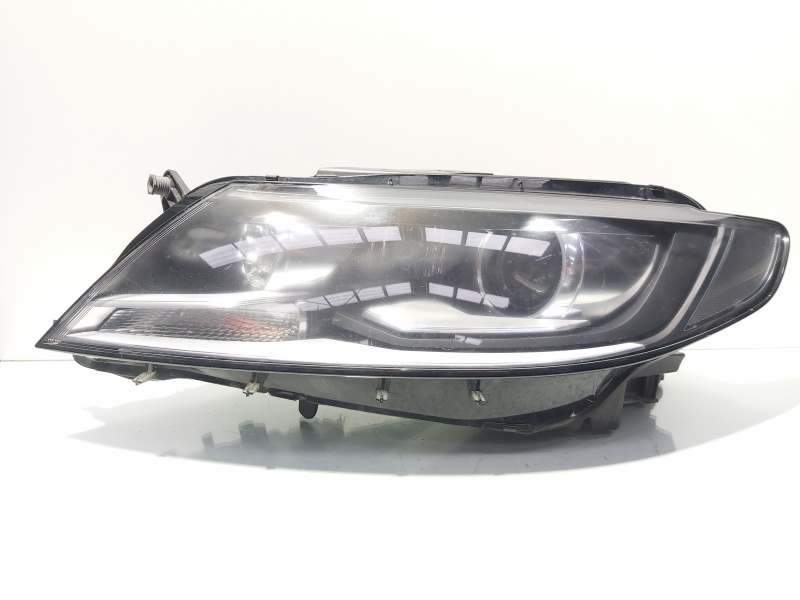 Far stanga cu lupa si xenon, VW Passat CC (358) (id:676921)