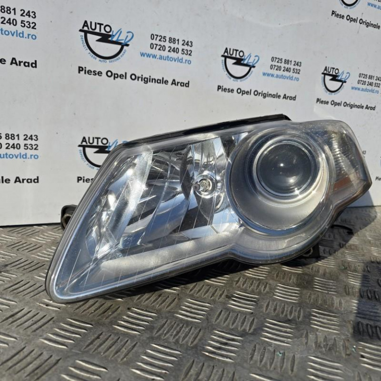 Far stanga cu lupa Volkswagen Passat B6 3C 2005-2010