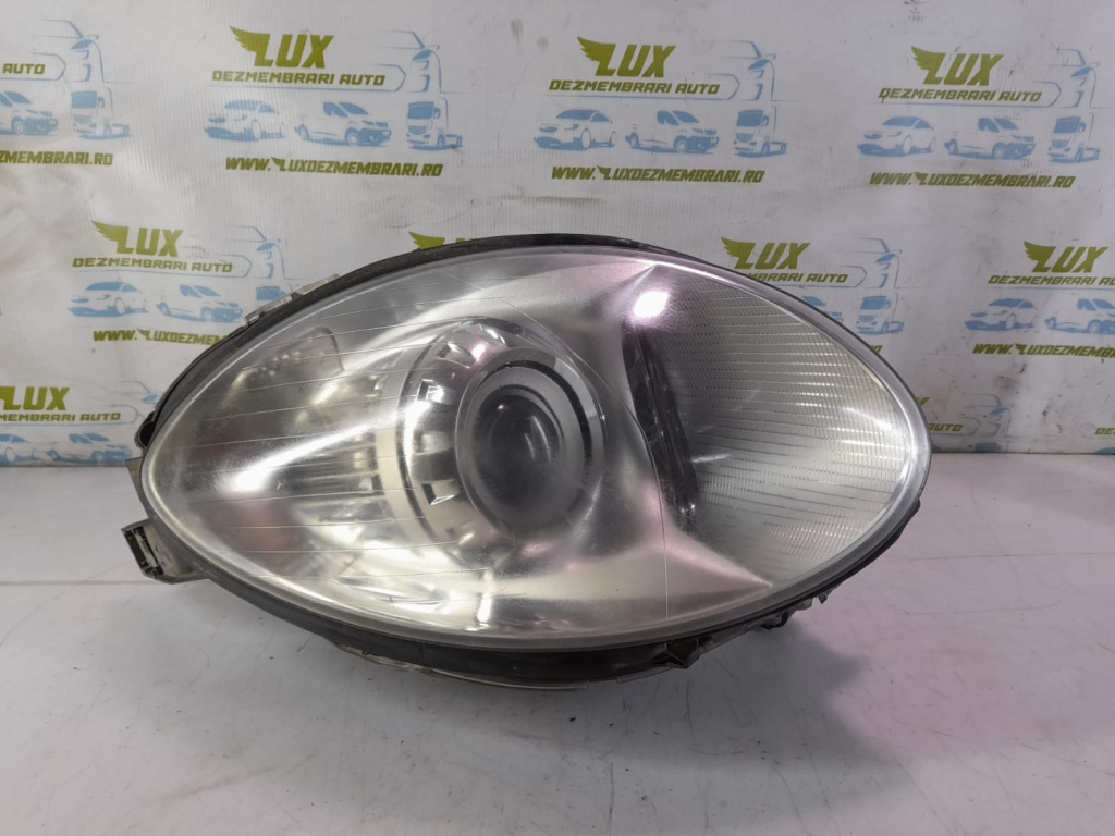 Far stanga cu xenon A2518260191 Mercedes-Benz R-Class W251 [2005 - 2010] 3.0 cdi om642.950