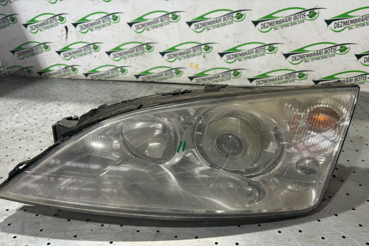 Far stanga cu Xenon Ford Mondeo MK3 [2000 - 2003] wagon 2.0 Di MT (90 hp)