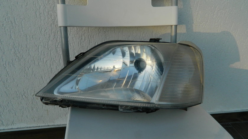Far stanga Dacia Logan Faza 1