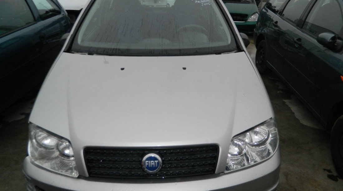 Far stanga - dreapta Fiat Punto model 2006