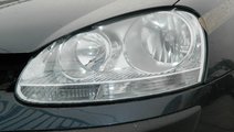 Far stanga - dreapta Vw Golf 5 1.4 benzina 16V mod...