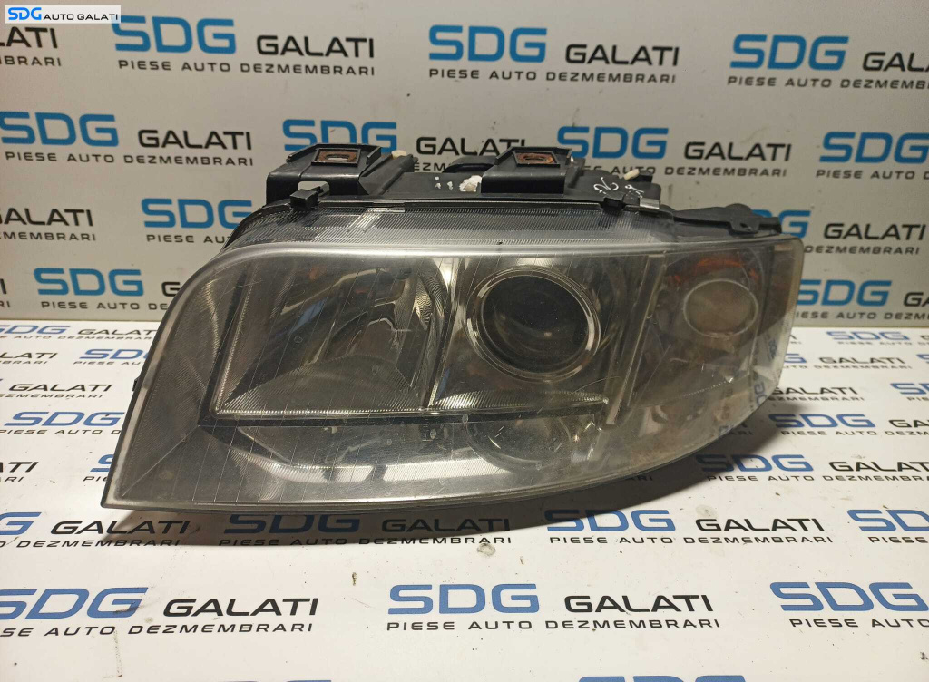 Far Stanga EUROPA FARA Xenon Audi A6 C5 1998 - 2005 [L0961]