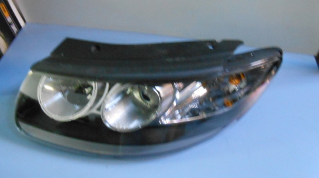 Far stanga fara xenon Hyundai Santa Fe 2006 - 2009 cod :92101-2BXXX