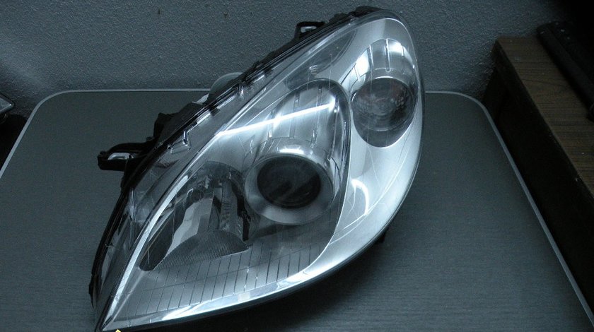 Far stanga fara xenon Mercedes B class W245 facelift 2008 2011