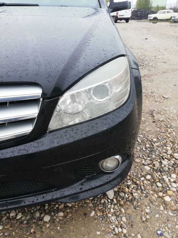 Far stanga fara xenon Mercedes C Class W204 220 cdi