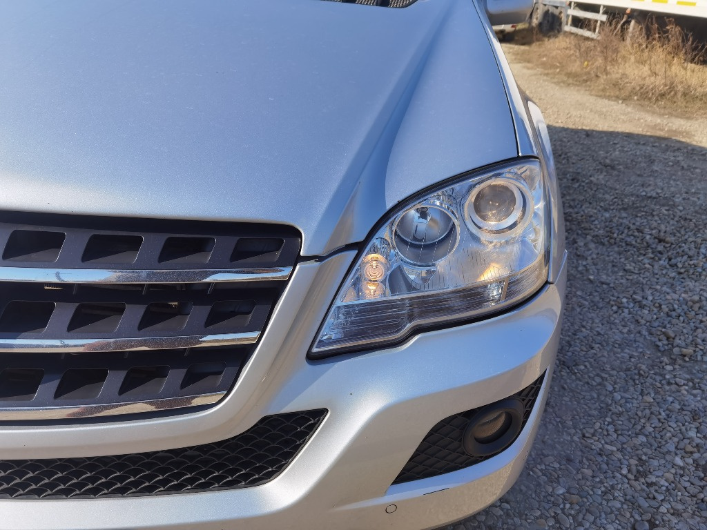 Far stanga fara xenon Mercedes ML W164 facelift 2011