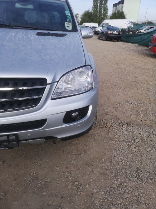 Far stanga fara xenon mercedes ML280 CDI W164
