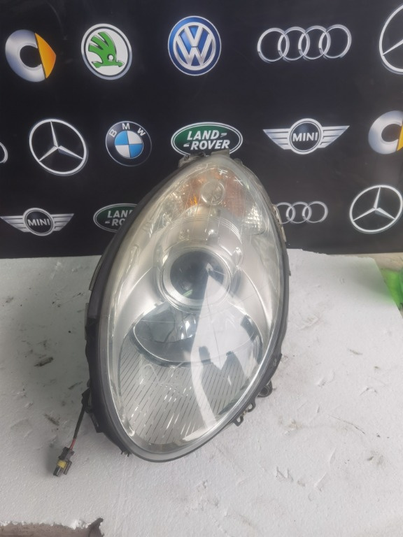 Far stanga fara xenon Mercedes R class w251