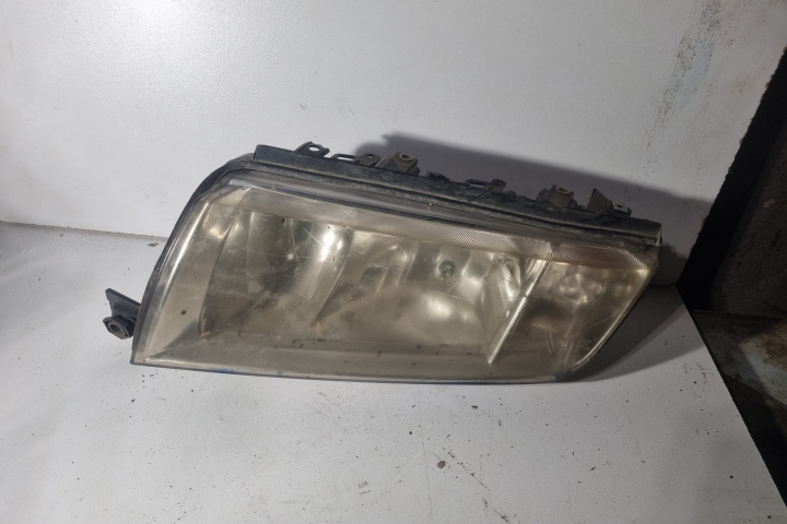 Far stanga Fiat Stilo [2001 - 2010] Hatchback 3-usi 1.4 MT (95 hp)