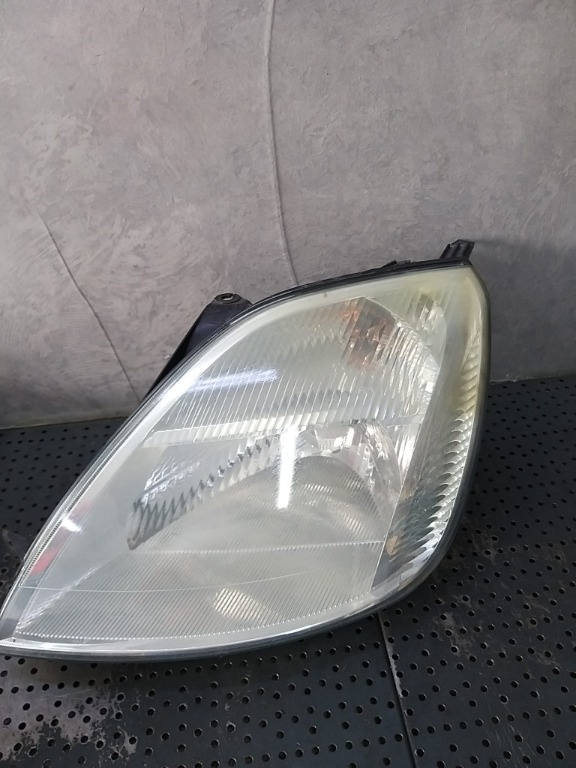 Far stanga ford fiesta 5 jh jd 2s6x13w030aj