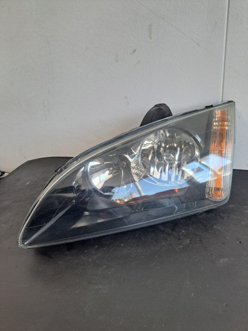 Far stanga Ford Focus 2 MK2 2004-2008 - COD 4M51-13K060-BA