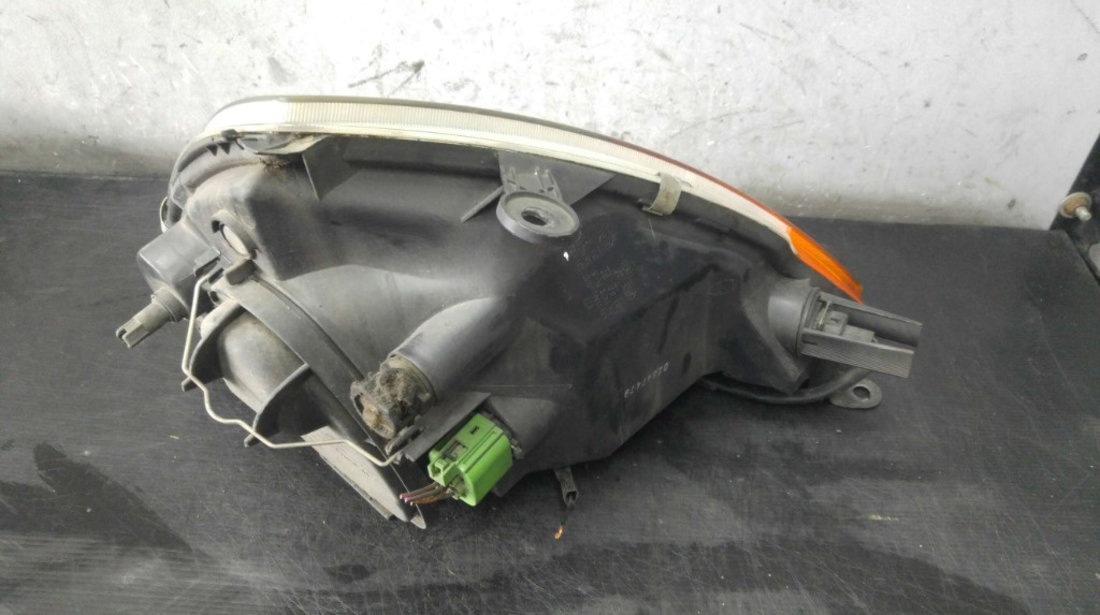 Far stanga ford ka rb 4311135l