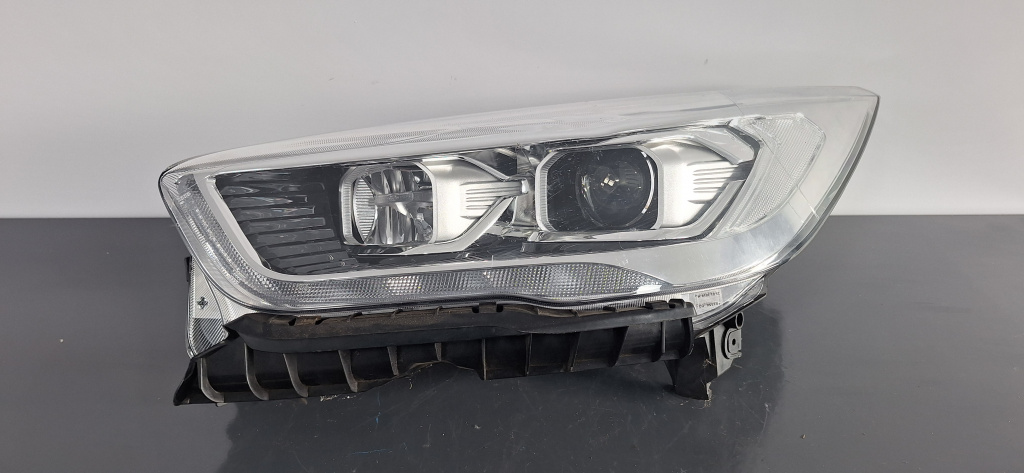 Far stanga Ford Kuga II (2013->) 2.0 Motorina 2019, GV4113D155BJ / GV41 13D155 BJ / BIXENON