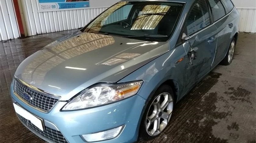 Far stanga Ford Mondeo 2008 Break 2.0 TDCi 2.0L Duratorq-TDCi (143PS) - DW