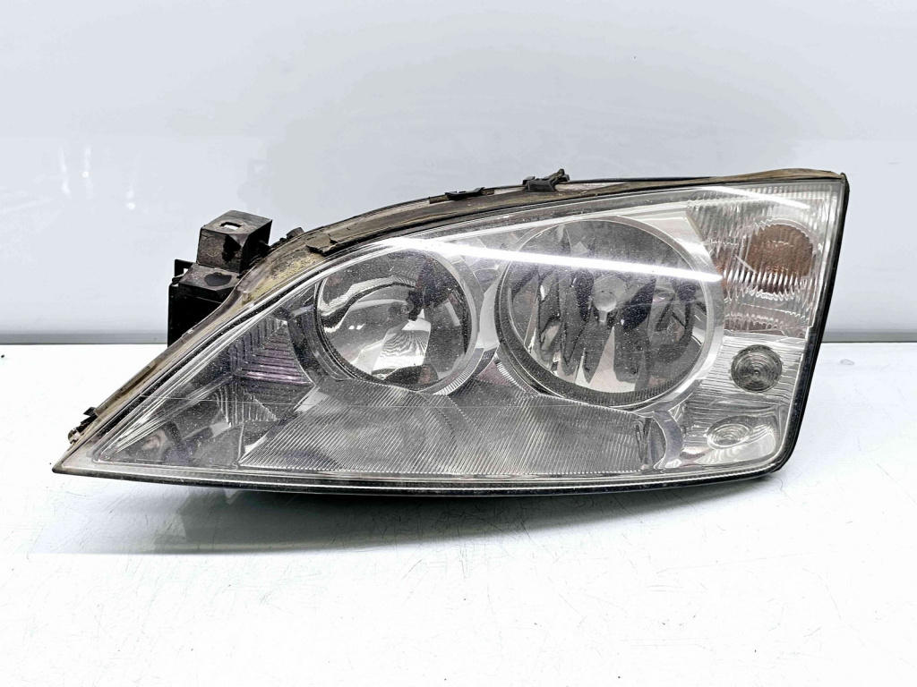 Far stanga Ford Mondeo 3 Combi (BWY) [Fabr 2000-2007] 1S71-13006-AJ