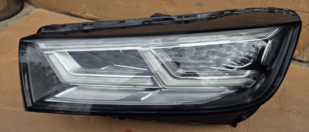 Far stanga Full Led Audi Q5 FY 2017 2018 2019 2020