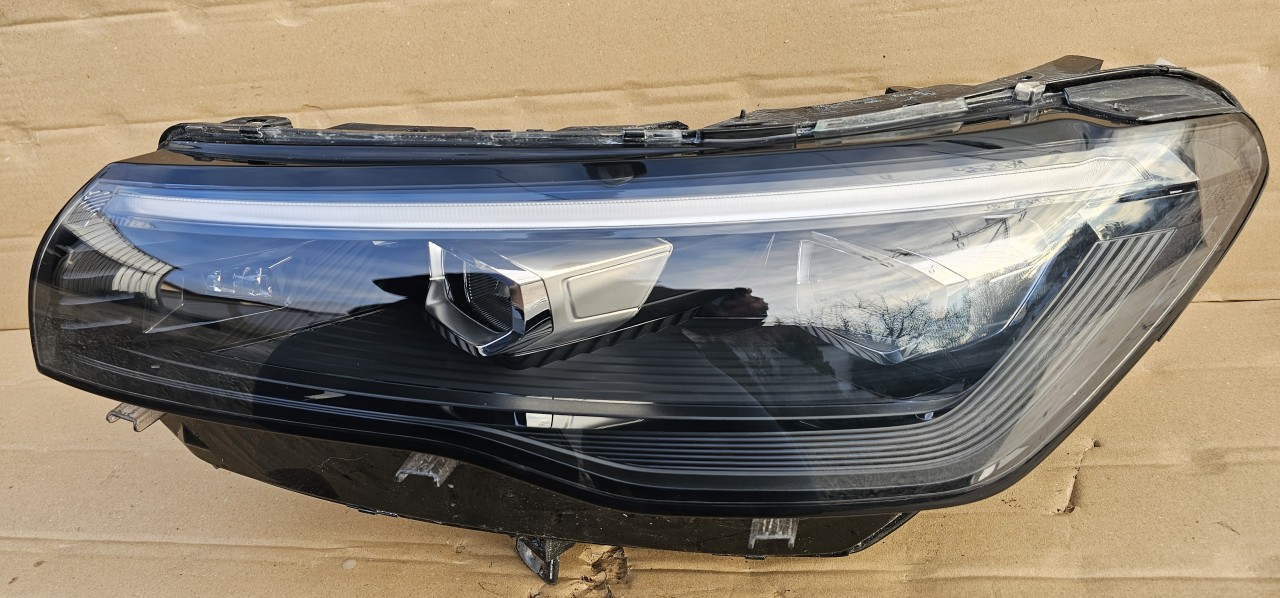 Far stanga Full LED IQ LIGHT VW Tiguan 3 2024