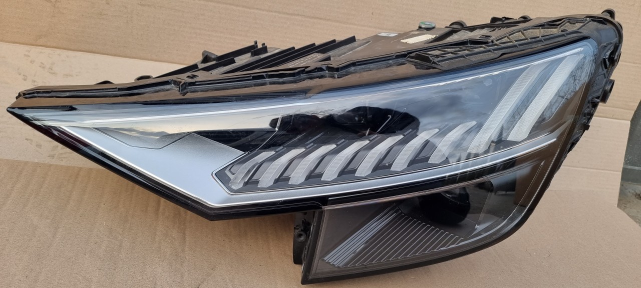 Far stanga FULL LED Matrix Audi Q8 2018 2019 2020