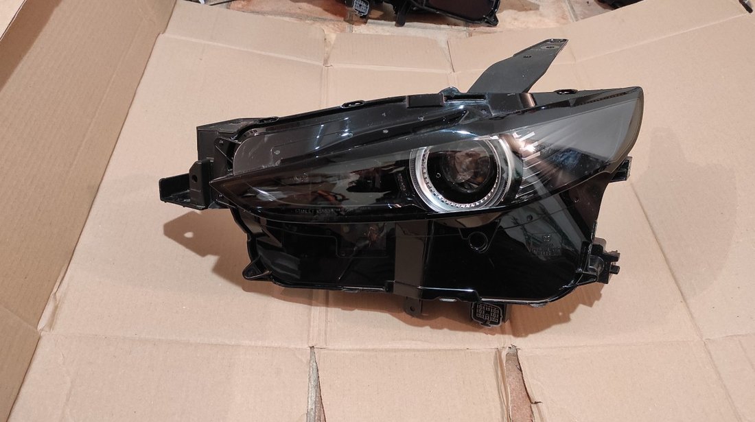 Far stanga Full LED Mazda CX 30 (2019-2023) cod: DFR7-51040