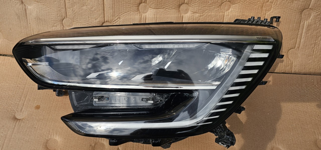 Far stanga Full Led Renault Megane 4 Facelift 2021 2022 2023 2024