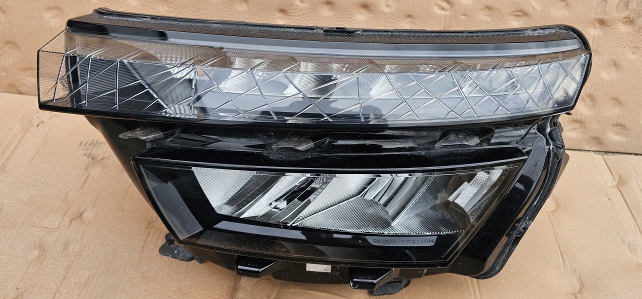 Far stanga Full LED Skoda Kamiq 2019 2020 2021