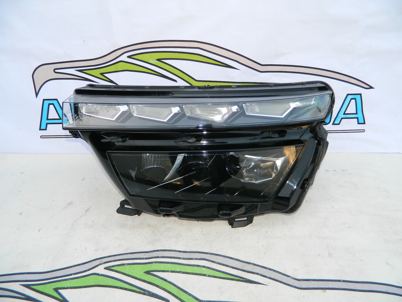 Far stanga Full LED Skoda Kamiq model 2019-2023 cod 658941015B