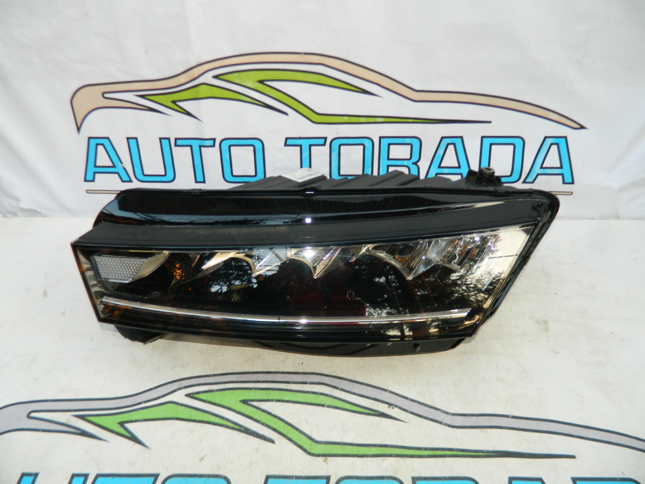 Far stanga Full LED Skoda Octavia 4 model 2020-2024 cod 5E4941015